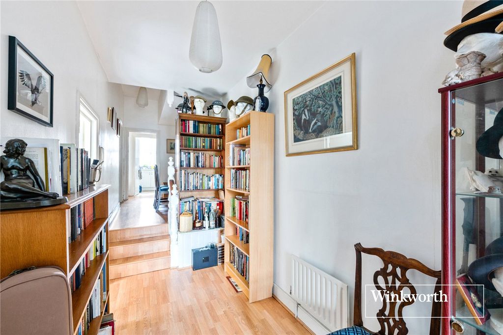 Property photo 2 of 14 Picture No. 03