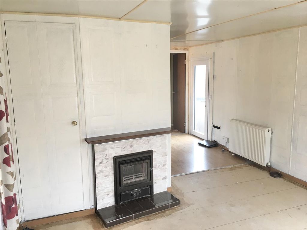 Property photo 3 of 8 Img_7393.Jpg