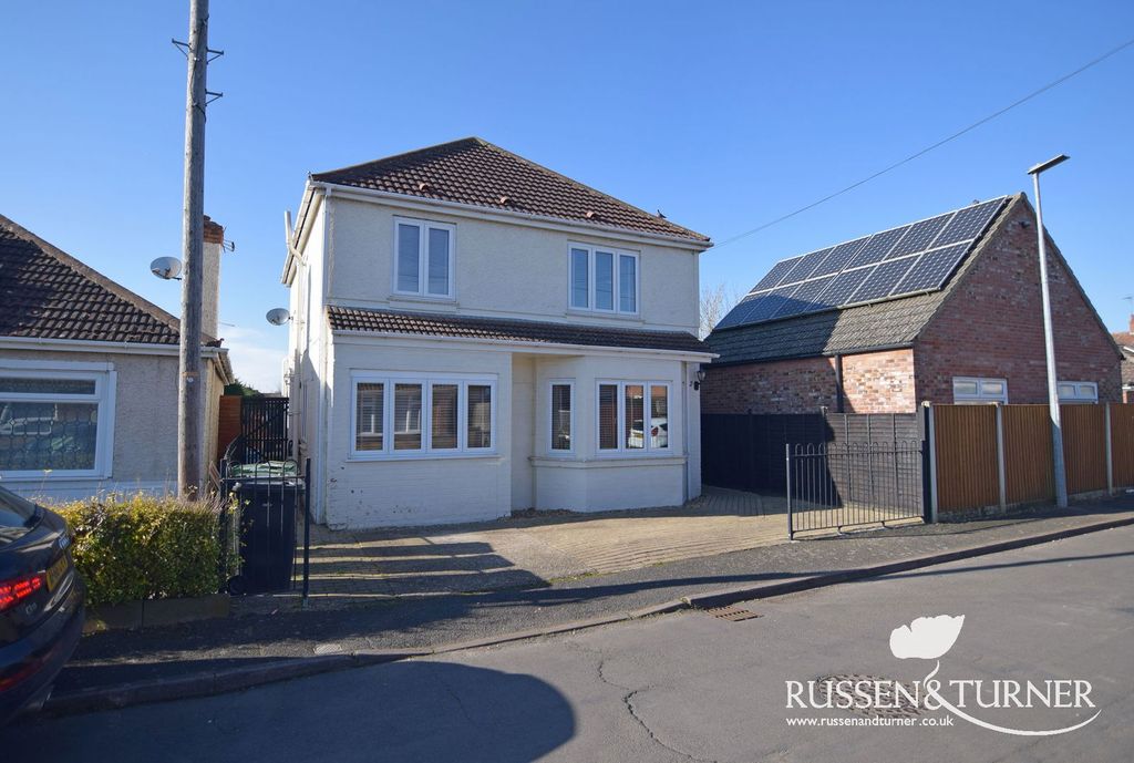 Property photo 1 of 15