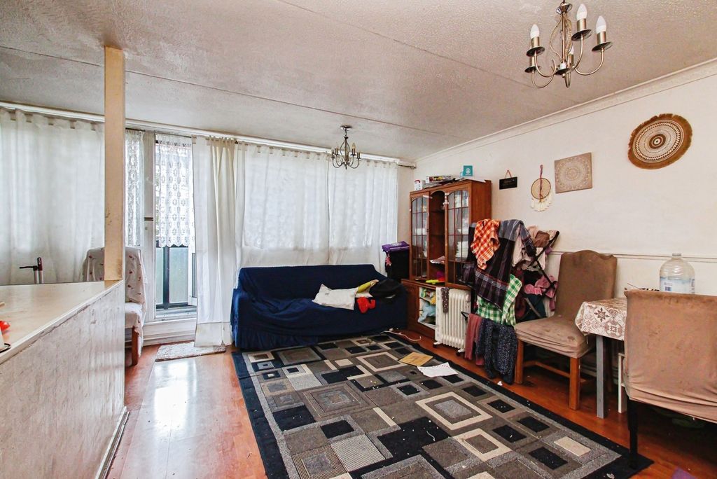 Property photo 1 of 18 Photo