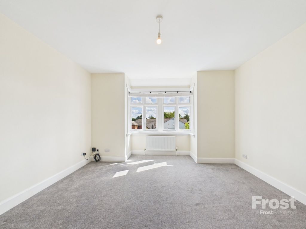 Property photo 2 of 11 Picture No. 41
