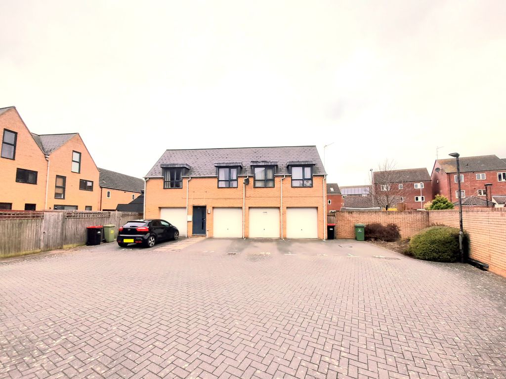 Property photo 1 of 6