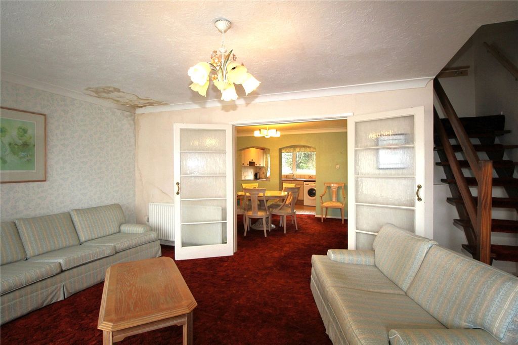 Property photo 2 of 12 Picture No. 27