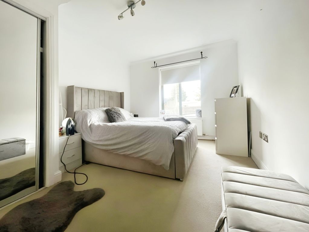 Property photo 3 of 5 Bedroom 1