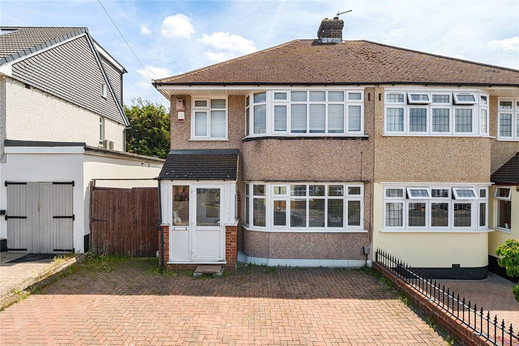 Property photo 1 of 21 Picture No. 02