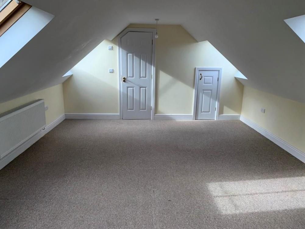 Property photo 3 of 15 1Dabcc71-c30A-437A-8B97-99Dfe3d2A9c0.Jpg