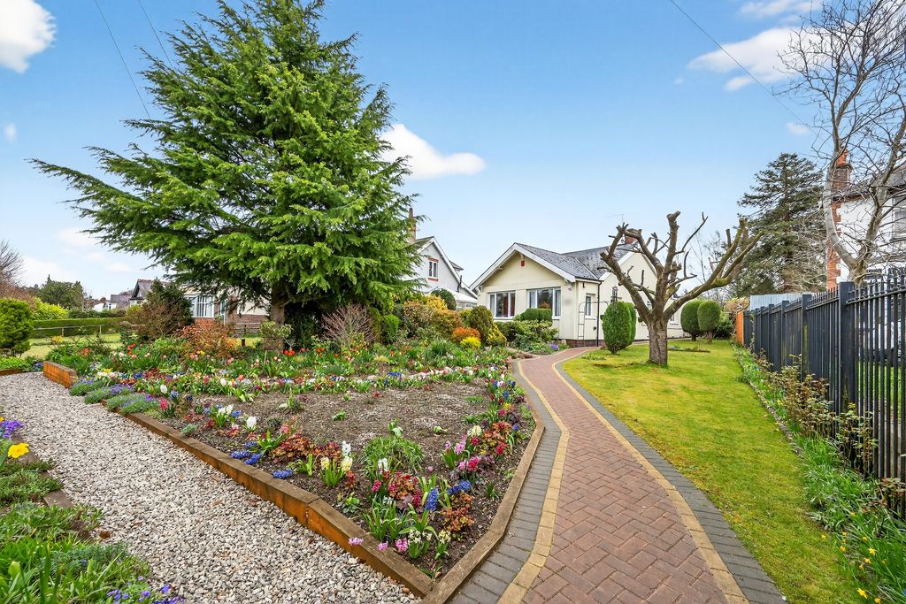 Property photo 1 of 26