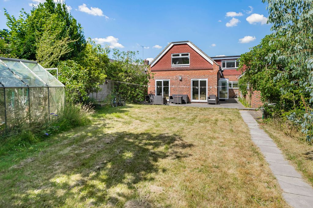 Additional image 23 of 5 bed detached bungalow for saleDryden Way, Liphook GU30