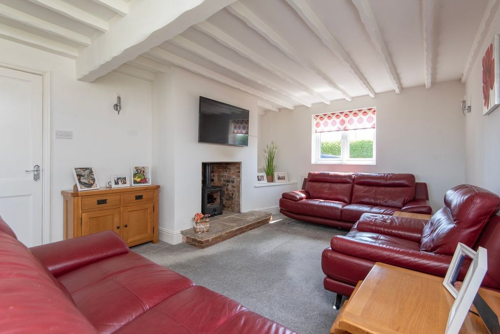 Property photo 2 of 22