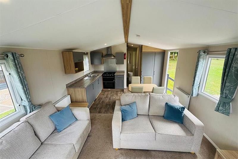 Property photo 2 of 5 East Midlands