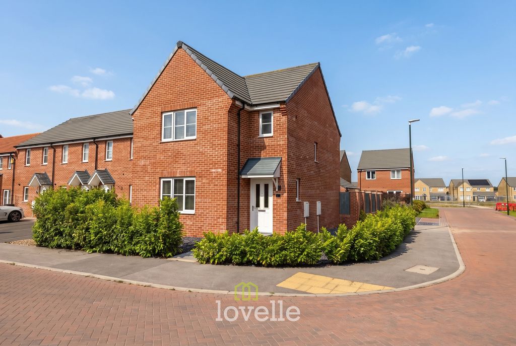 Property photo 1 of 30