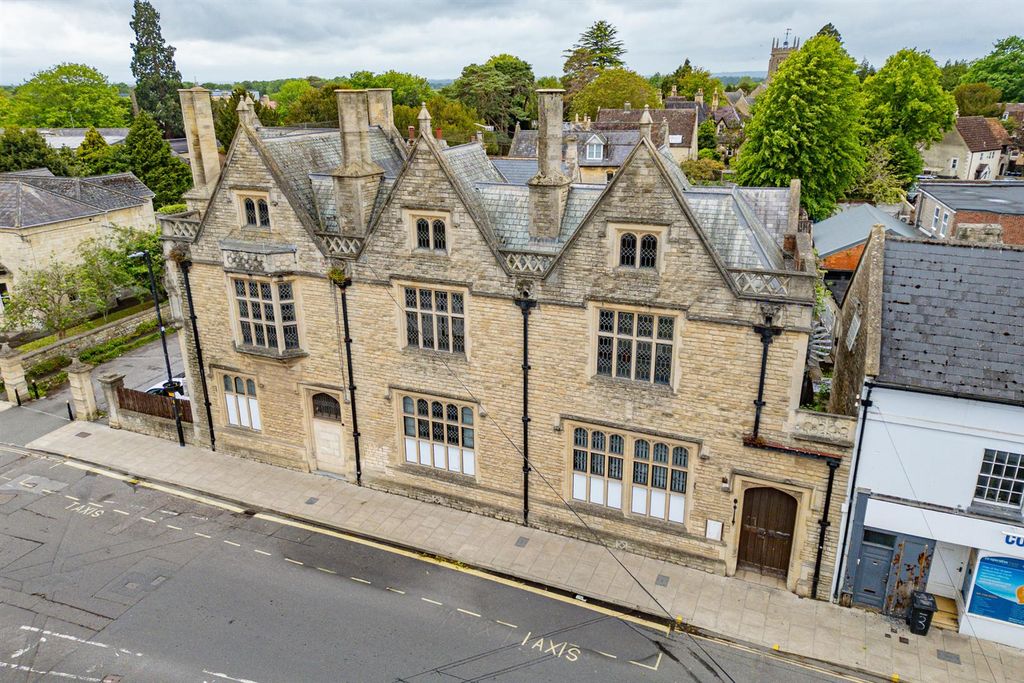 Property photo 1 of 55 Former Lloyds Bank, 1, High Street Melksham, Wilts