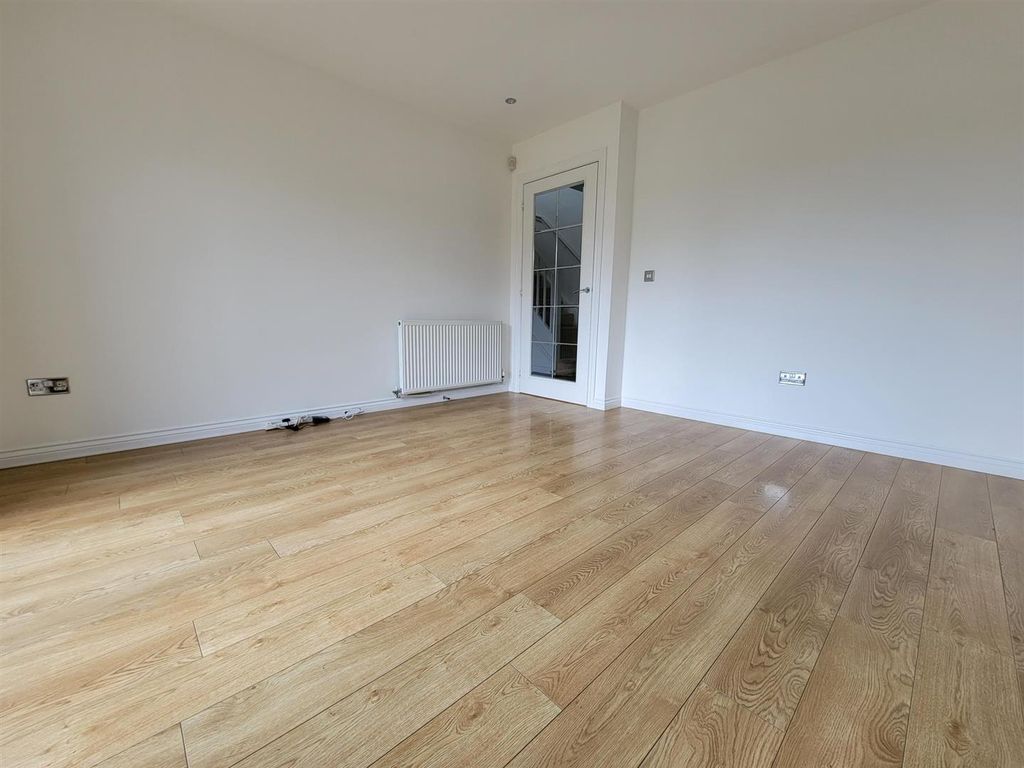 Property photo 3 of 21 Knm0011Glei Lounge (1).Jpg