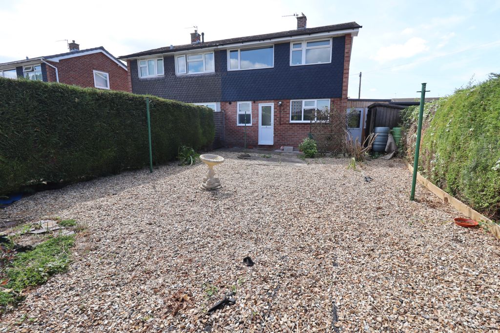 Property photo 3 of 18 Img_7323