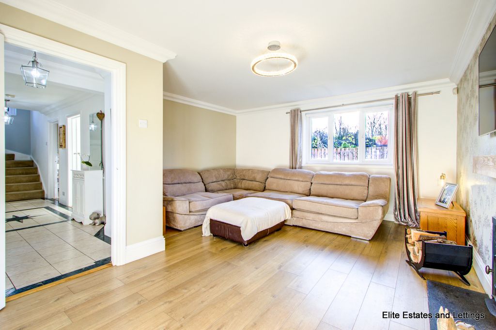 Property photo 3 of 30 03-12