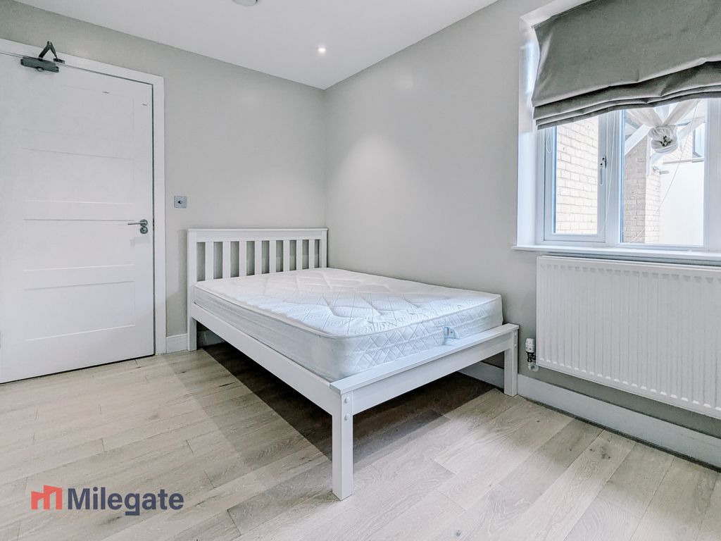 Property photo 2 of 3 Photo 2