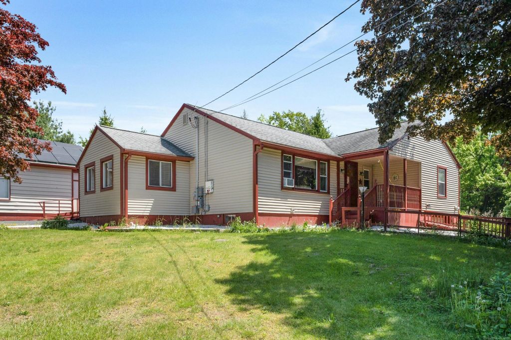 Property photo 1 of 18