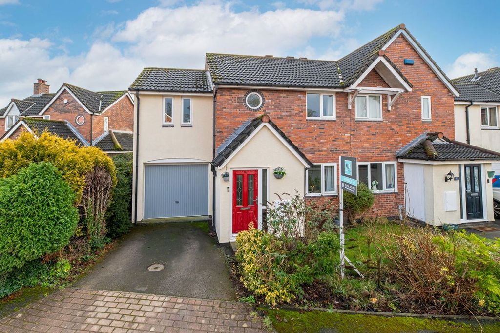 Property photo 1 of 14 Exterior