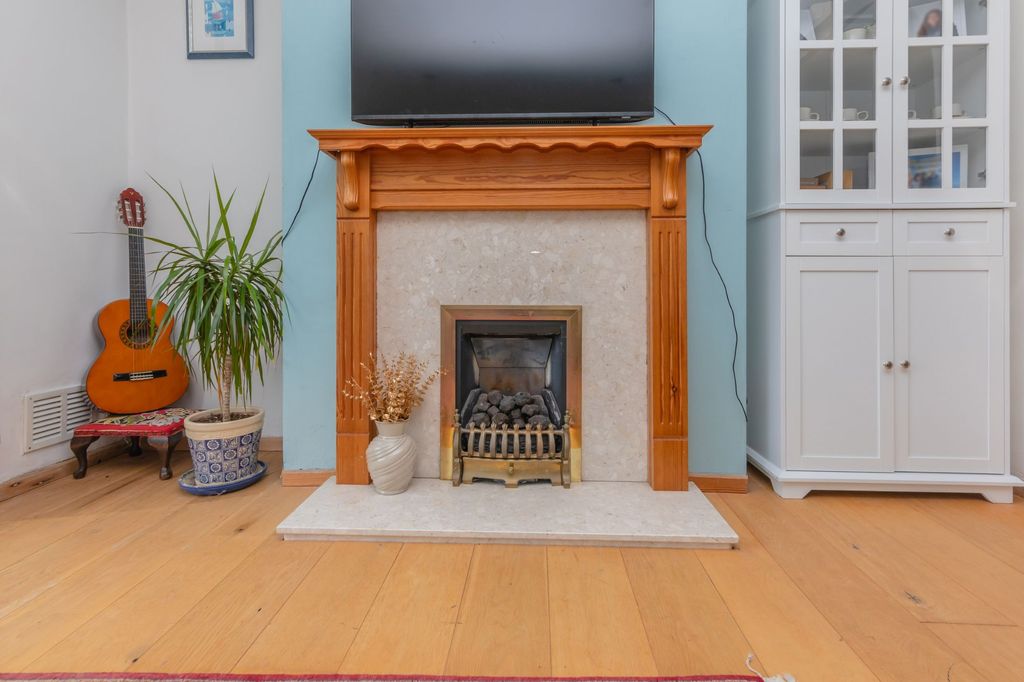 Additional image 8 of 4 bed semi-detached house for saleSt. Michaels Terrace, Lewes BN7