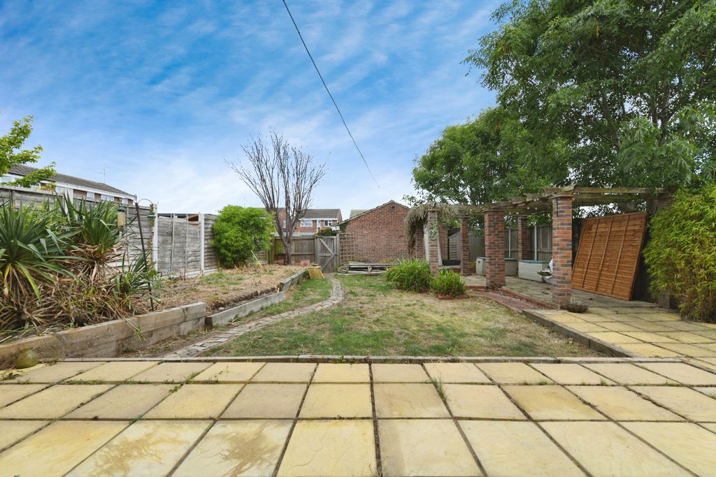 Property photo 2 of 19 Photo #2