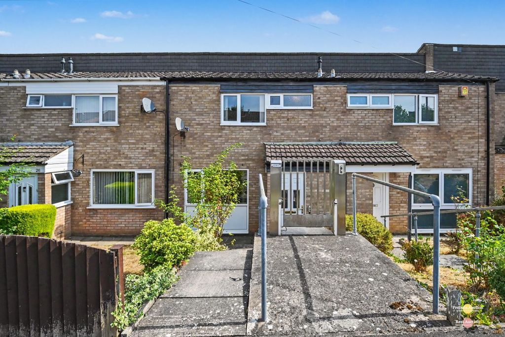 Property photo 2 of 19