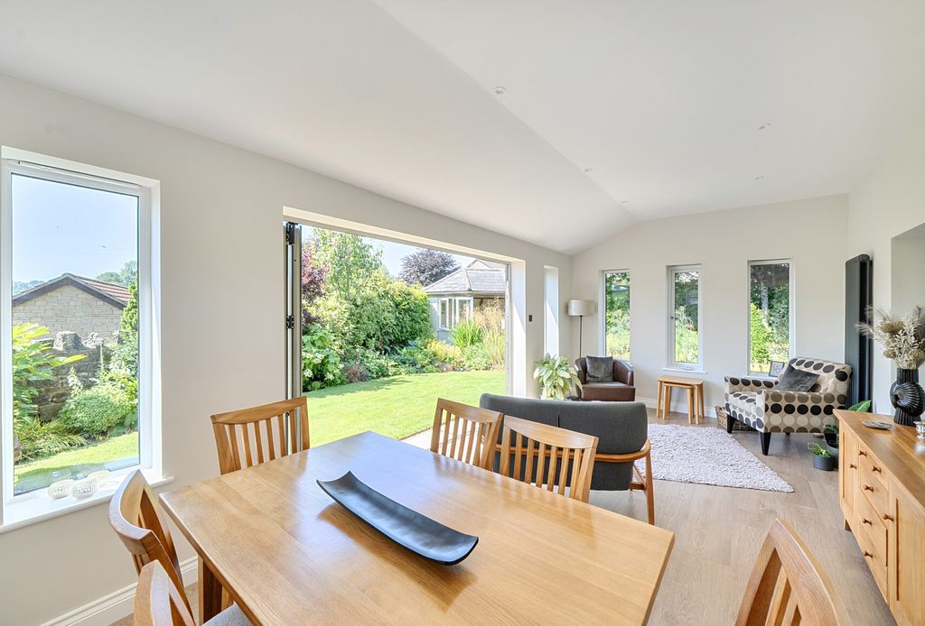 Property photo 2 of 23 1482785-15-6A3E72...