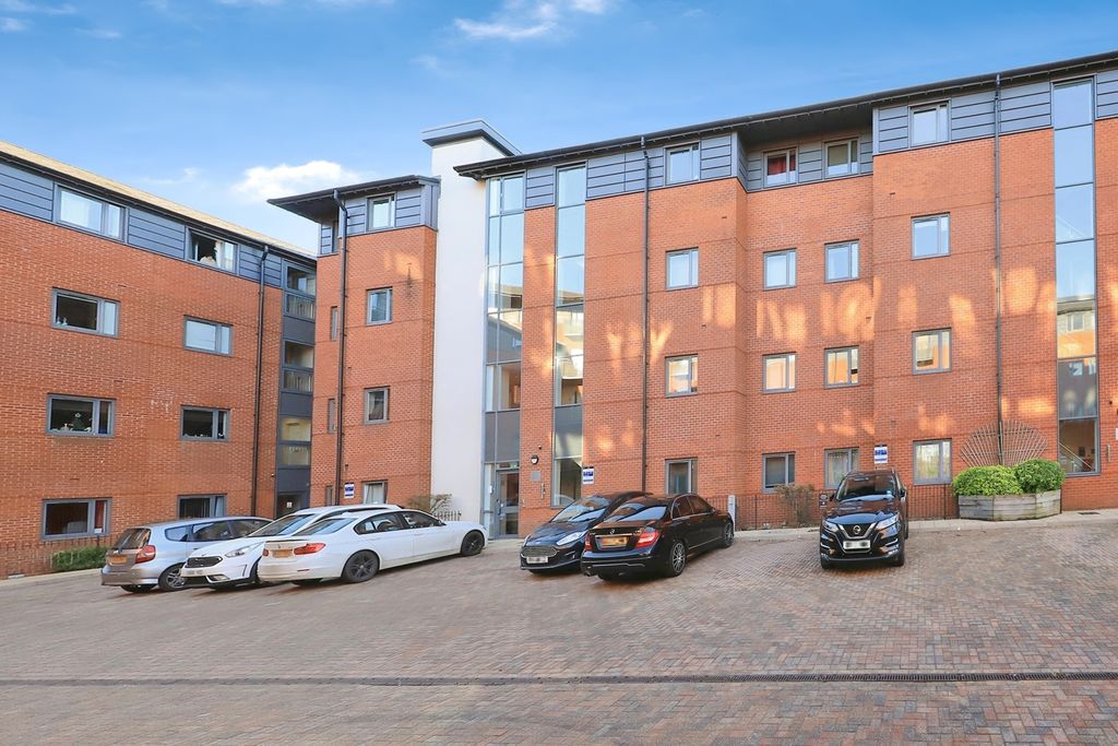 Property photo 1 of 13 Photo