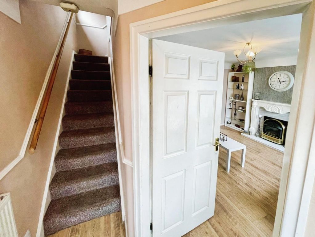 Property photo 2 of 33 A1Bb2Efd-2.Jpg