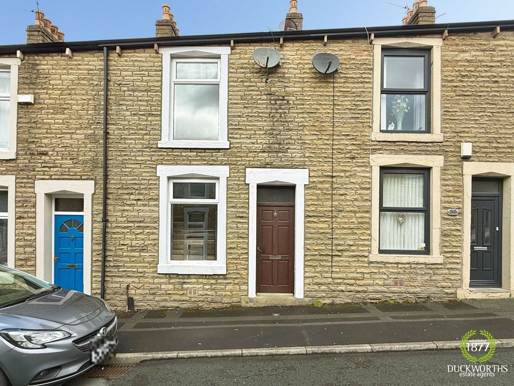 Property photo 1 of 6