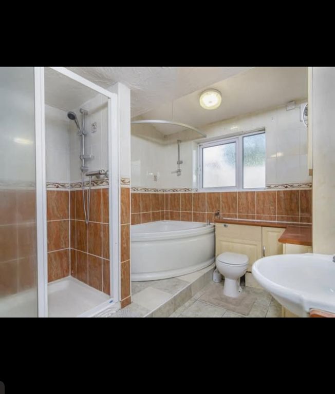 Property photo 3 of 3 Gallery