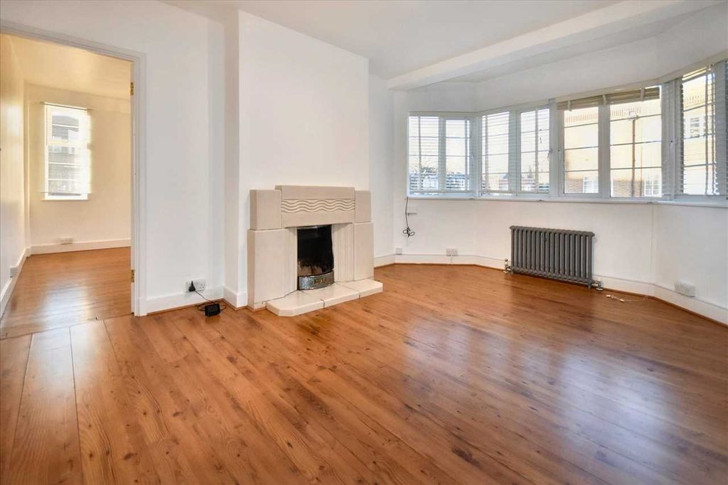 Property photo 2 of 13 Reception