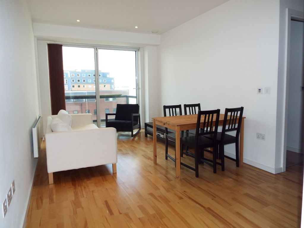 Property photo 2 of 7