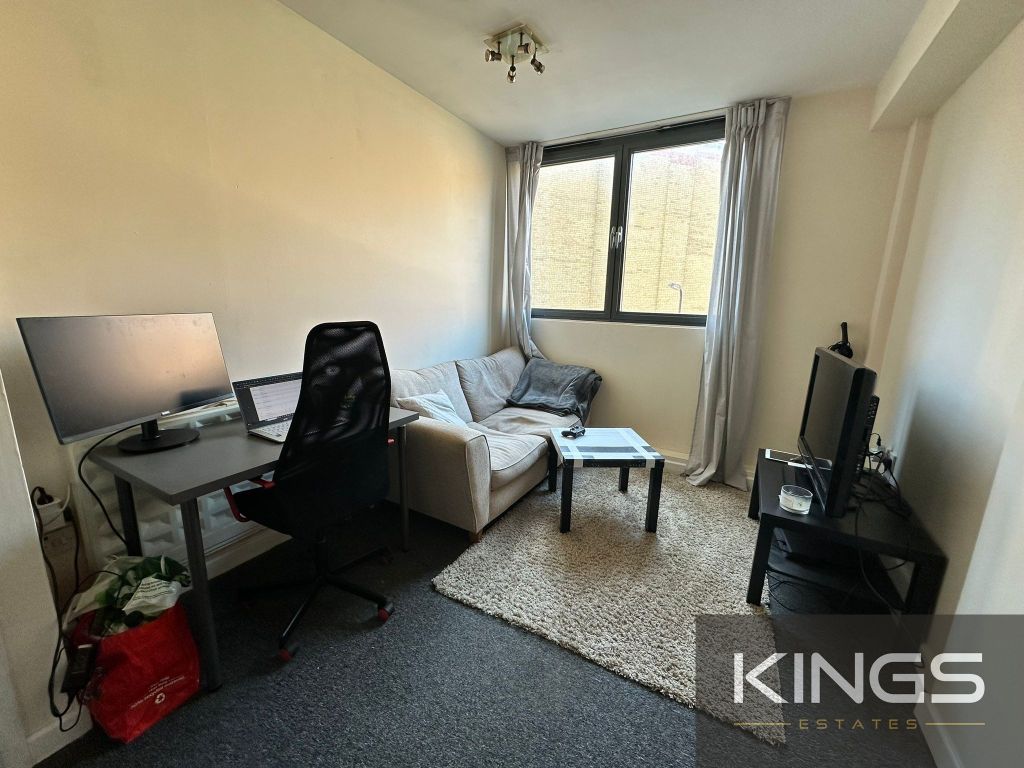 Property photo 1 of 5 Loung 1_0