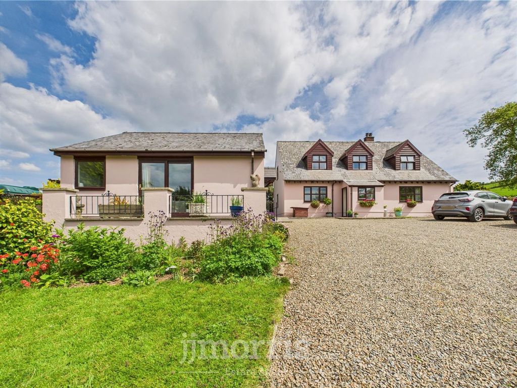 Property photo 1 of 57 Cam02878G0-Pr0030-Still023.Jpg