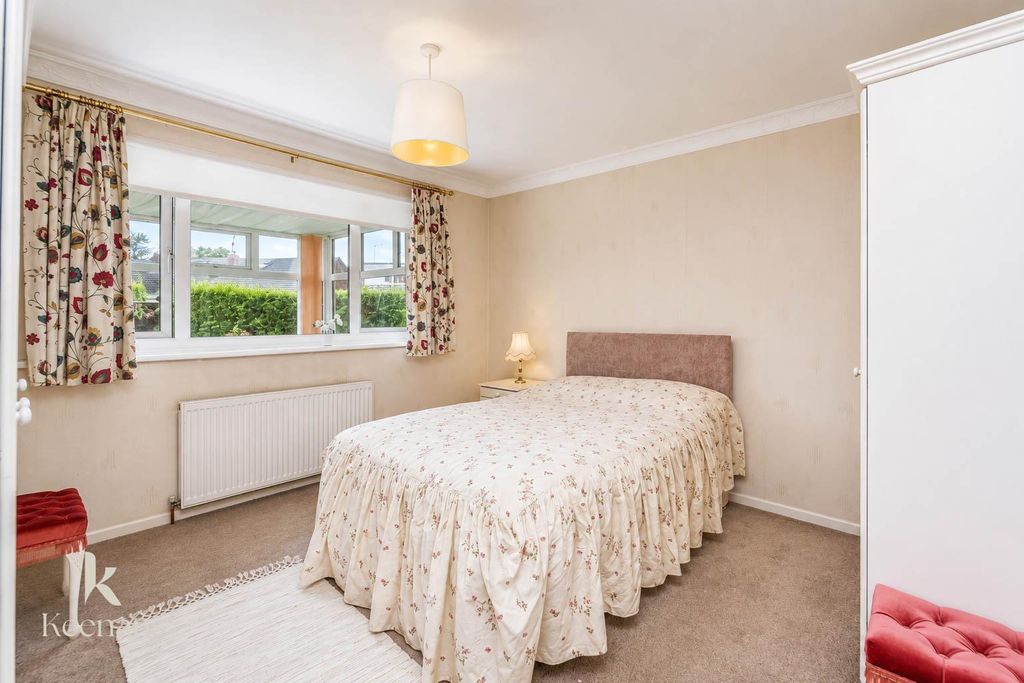 Property photo 3 of 34 3.Jpg