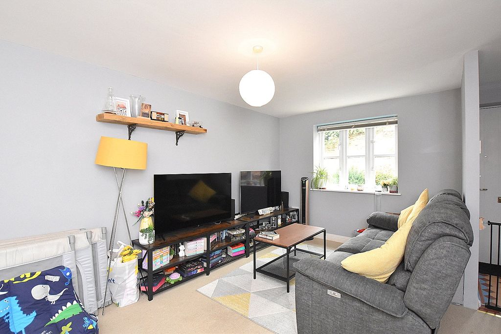 Property photo 3 of 11 Picture No. 04
