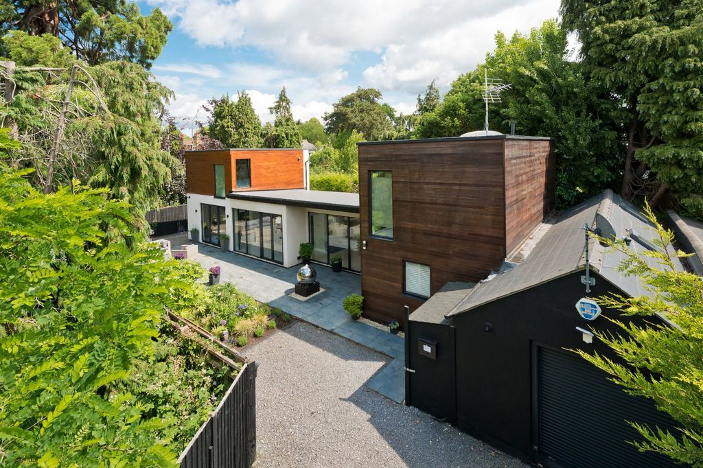 Property photo 1 of 12 Main Aspect