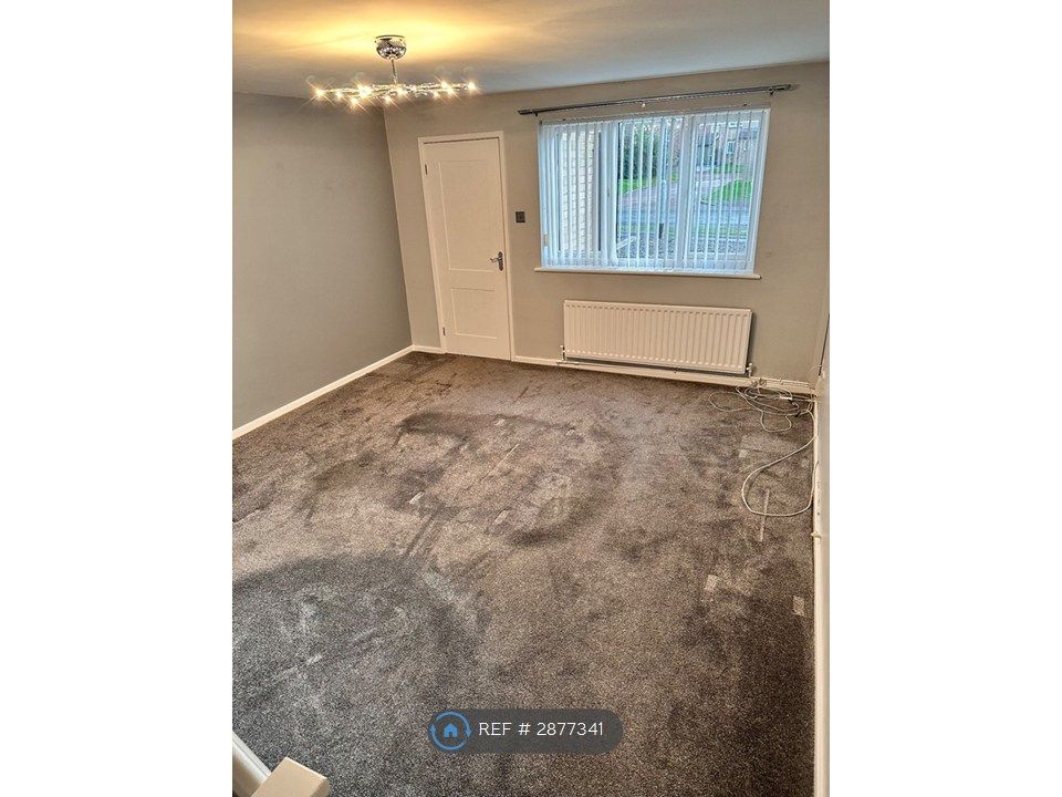 Property photo 2 of 14 Living Room