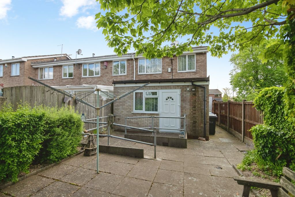 Property photo 2 of 12