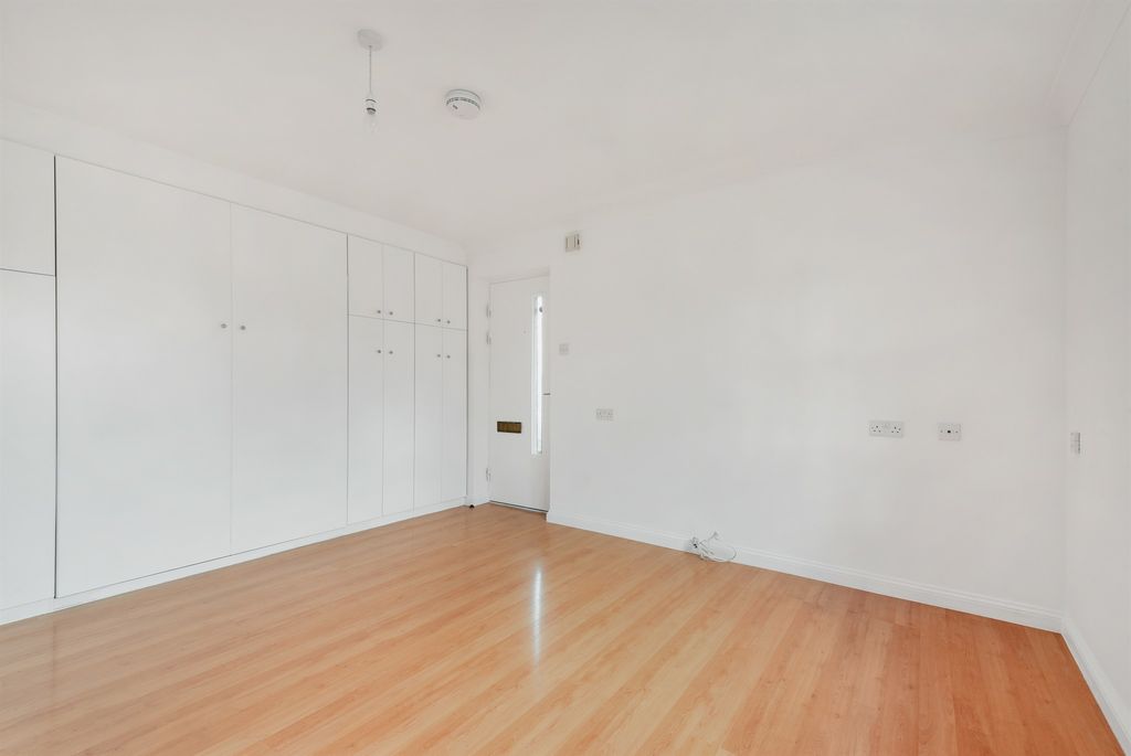 Property photo 3 of 8 Living Room