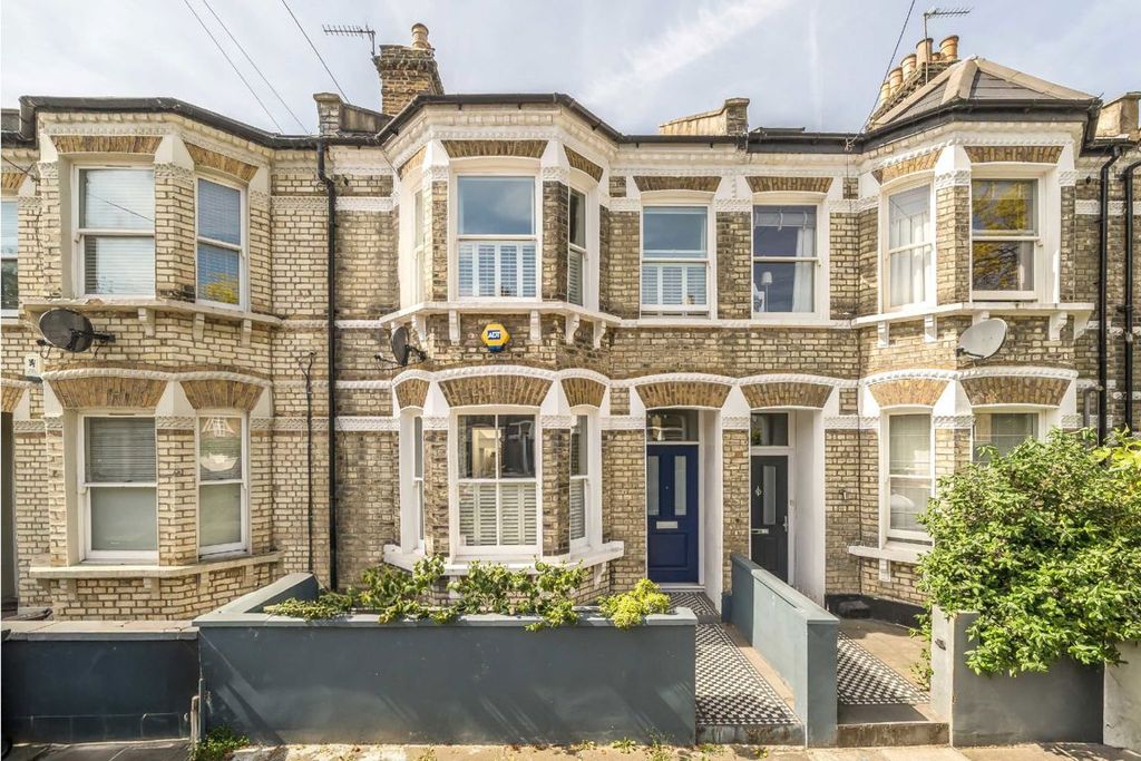 Property photo 1 of 10