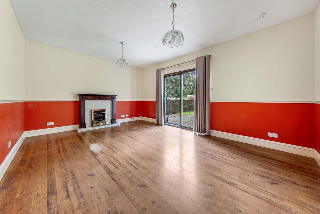 Property photo 3 of 22