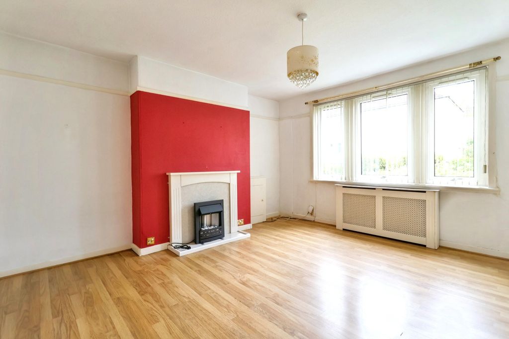 Property photo 2 of 18 Picture No. 40