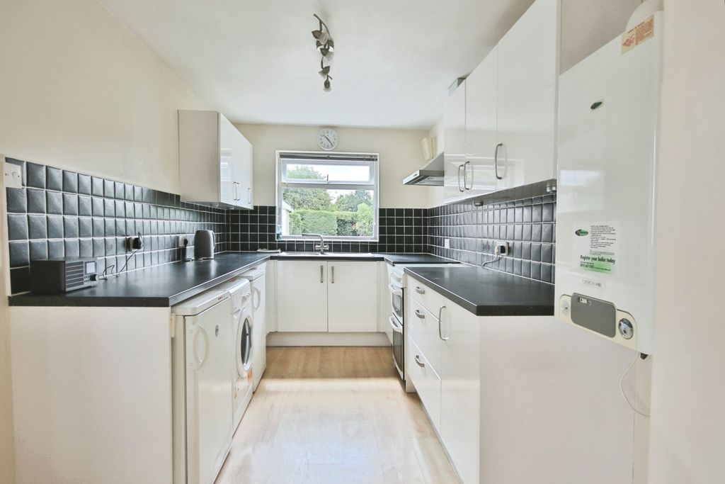 Property photo 2 of 16 4355555