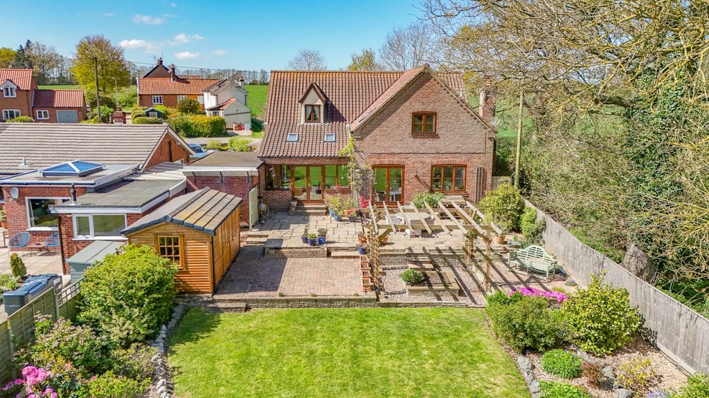 Property photo 2 of 46 5057525