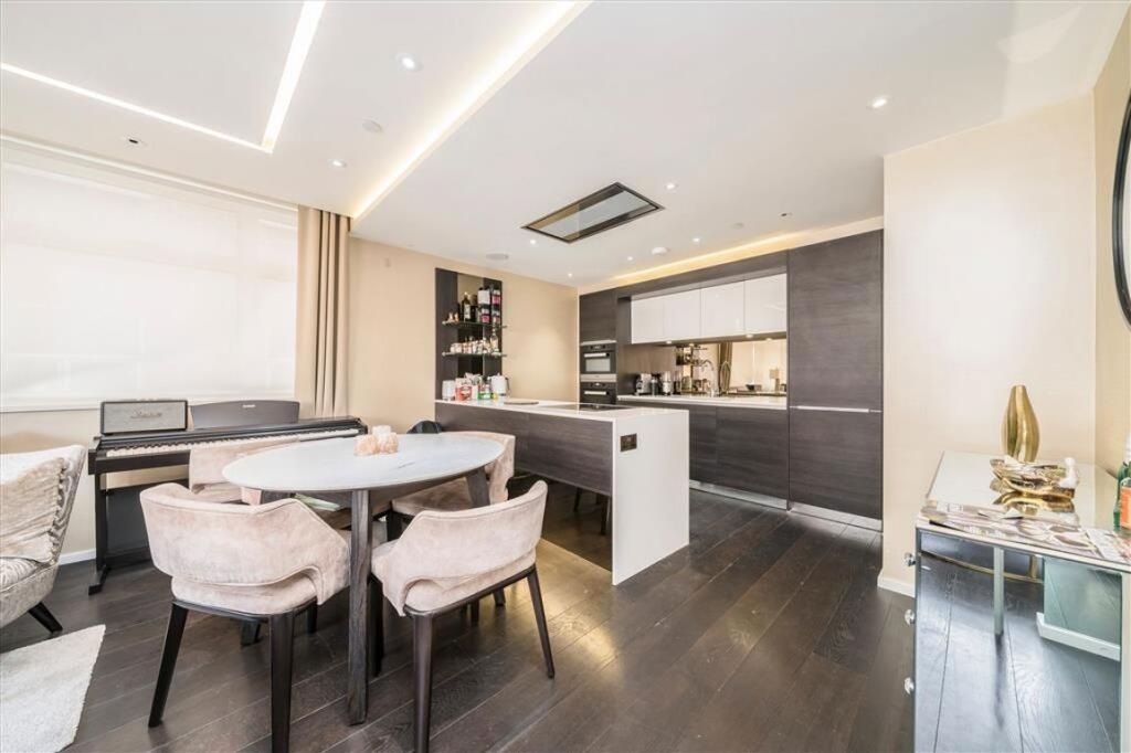 Property photo 2 of 7 Photo 3