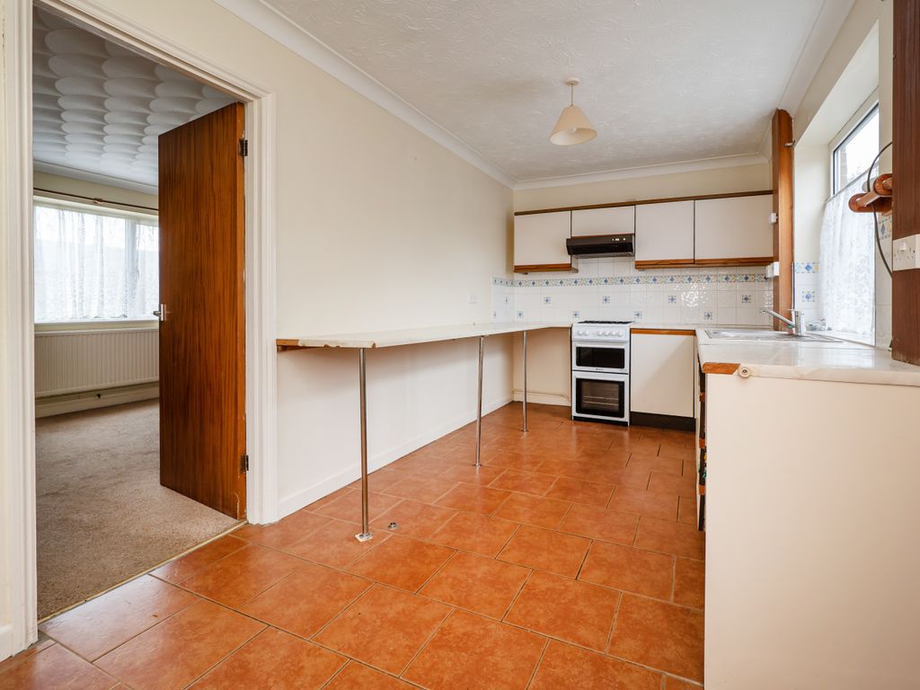 Property photo 3 of 11 58Sculthorperoad-20