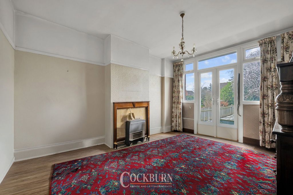 Property photo 3 of 17