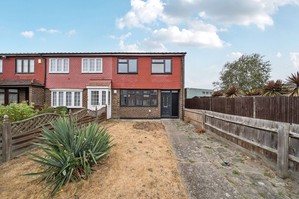 Property photo 1 of 18 1503045-3-6A84183...