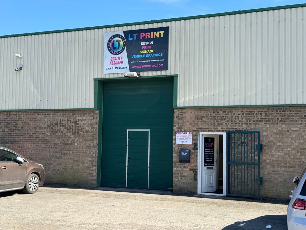 Property photo 1 of 13 Photo 12